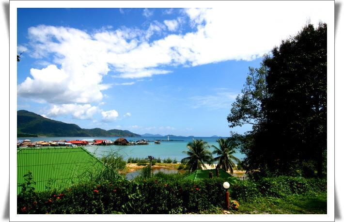 Bang Bao Cliff View Hotel Bang Tao Beach Exterior foto