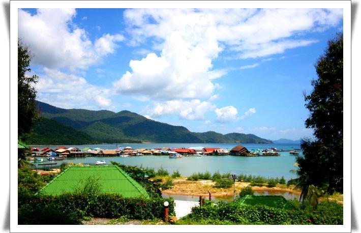 Bang Bao Cliff View Hotel Bang Tao Beach Exterior foto